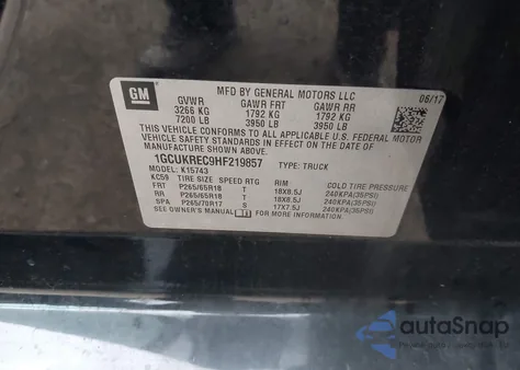 2017 Chevrolet Silverado 1500 2Lt из США, поврежденный, VIN 1GCUKREC9HF219857